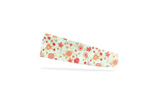 Load image into Gallery viewer, Floral Headband - white and pink
